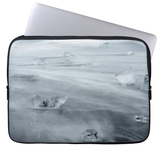 Capa Para Notebook Gelo e água em uma praia, Islândia (Frente)