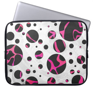 Capa Para Notebook Girafa, rosa quente e Impressão preto