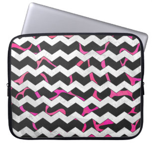 Capa Para Notebook Giraffe Hot Pink e Impressão preto