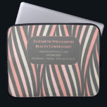 Capa Para Notebook Girly Pink Professional Modern<br><div class="desc">Tendy cor-de-rosa,  branco e cinza procuram o profissional que trabalha. Adicione seu nome,  título,  nome da empresa,  áreas de conhecimento e informações de contato. Veja como é profissional as reuniões de clientes,  os programas comerciais ou no escritório. Excelente para consultores e estudantes também!</div>