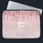 Capa Para Notebook Glam Rosa Rosa Rosa Dourada Glitter Glitter Drives<br><div class="desc">Cor-de-rosa-pincelada - Rosa Dourada,  brilho de popa fina e Laptop de monograma elegante e cintilante. Este caso monograma pode ser personalizado para incluir seu nome inicial e próprio.</div>