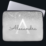 Capa Para Notebook Glam Silver Glitter e Sparkle Monogramas<br><div class="desc">Silver Ombre Faux Glitter e Sparkle Modern e Elegante Monograma. Esse caso pode ser personalizado para incluir seu nome inicial e próprio.</div>
