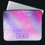Capa Para Notebook Glitter da Nebulosa Púrpura Majestosa Rosa<br><div class="desc">Esta impressão majestosa e feminina é perfeita para a menina. Ele apresenta brilho fino, branco, cor-de-rosa-néon-cinza, roxo e azul inspirado pelas luzes aurora. É bonito, chique, moderno e moderno. ***NOTA DE DESIGN IMPORTANTE: Para qualquer solicitação de design personalizada, como produtos correspondentes, alterações de cor, mudanças de posicionamento ou qualquer outra...</div>