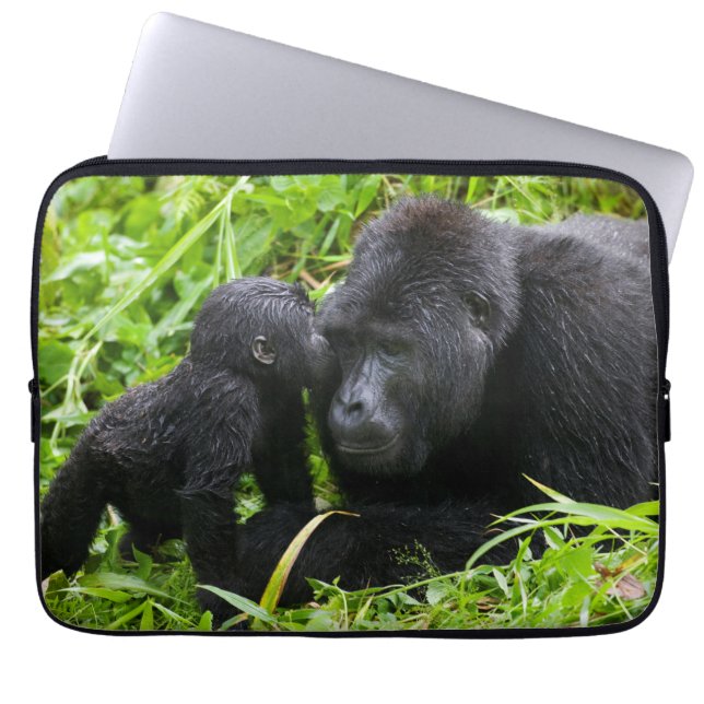 Capa Para Notebook Gorila da Montanha Infantil Beija Gorila Macho Adu (Frente)