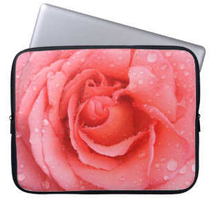 Capa Para Notebook Gotas de Água de Rosa Vermelha Romântica