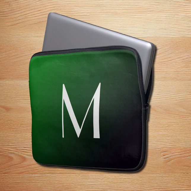 Capa Para Notebook Gradiente Verde Emerald - monograma ousado (Criador carregado)
