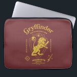 Capa Para Notebook GRYFFINDOR™ Determination Courage Bravery Crest<br><div class="desc">Show your house pride with this bold Gryffindor™ crest design, celebrating the values that define the bravest of witches and wizards. Featuring the iconic lion standing proudly before a shield, this striking artwork highlights Gryffindor’s core traits — Courage, Determination, and Bravery — in a powerful, vintage-inspired layout. The rich house...</div>