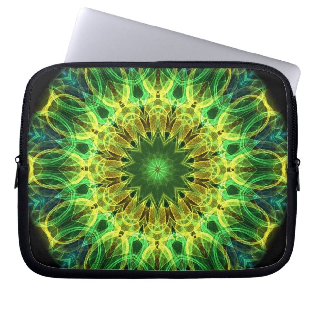 Capa Para Notebook Guardarando o caleidoscópio das mãos (Frente)