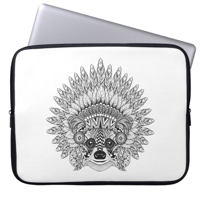Capa Para Notebook Guaxinim no Doodle emplumado da capota da guerra (Frente)