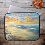 Capa Para Notebook Happy at the Beach Laptop Sleeve<br><div class="desc">Laptop sleeve featuring an image of a sunset at the beach,  with your custom texts (optional).</div>