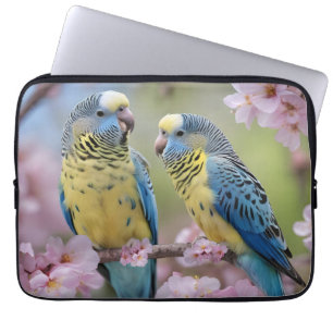 Capa Para Notebook Harmonia da Primavera: Periquitos Azuis e Amarelos