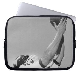 Capa Para Notebook Homem que joga o futebol