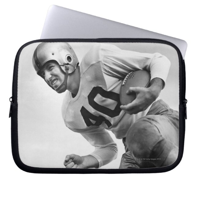 Capa Para Notebook Homem que joga o futebol 3 (Frente)
