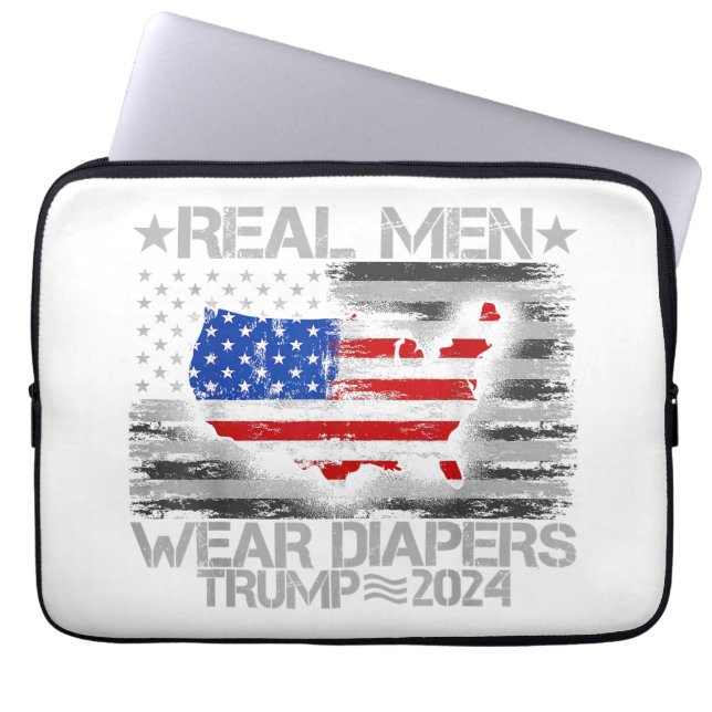 Capa Para Notebook Homens Reais Vestem Fraldas Trump 2024 (Frente)