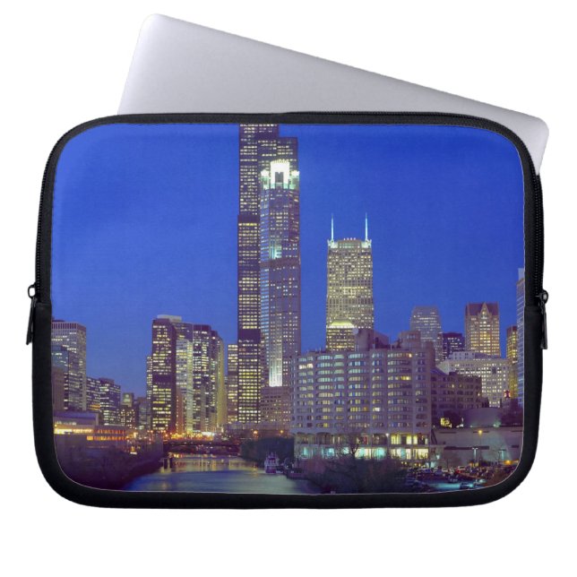 Capa Para Notebook Horizonte de Chicago, Illinois, à noite com Chicag (Frente)