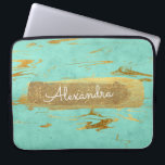 Capa Para Notebook Hortelã e mármore com folha Dourado e brilho<br><div class="desc">Cerceta da hortelã azul e de mármore com folha Dourado e caso elegante do nome do monograma do brilho. Este caso pode ser personalizado para incluir seu nome.</div>