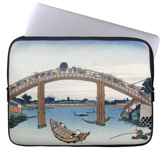 Capa Para Notebook Housai Monte Fuji visto de baixo da ponte masculin (Frente)
