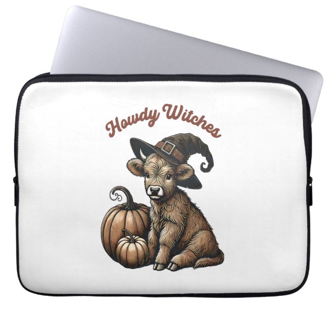 Capa Para Notebook Howdy Witches Halloween Highland Cow (Frente)
