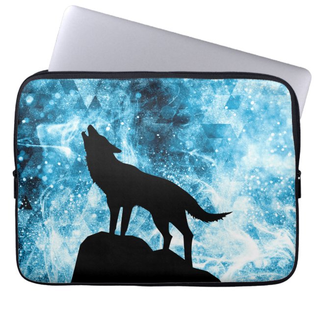 Capa Para Notebook Howling Wolf Winter snowblue smoAbstrato (Frente)