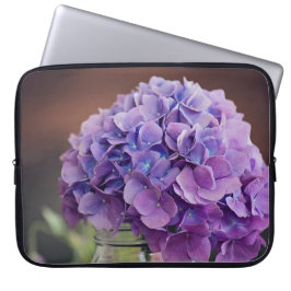 Capa Para Notebook Hydrangea roxa em uma fotografia de Mason Jar