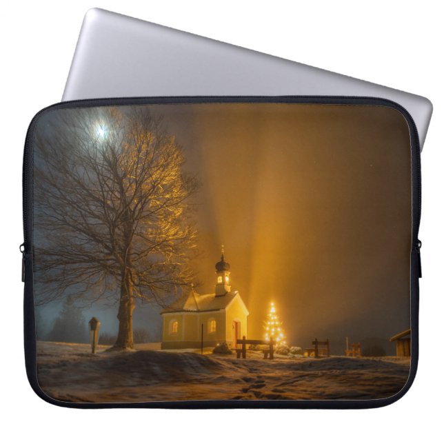 CAPA PARA NOTEBOOK IGREJA BRANCA E ÁRVORE MARAVILHOSA (Frente)