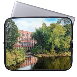 Capa Para Notebook Ilha de Kelham