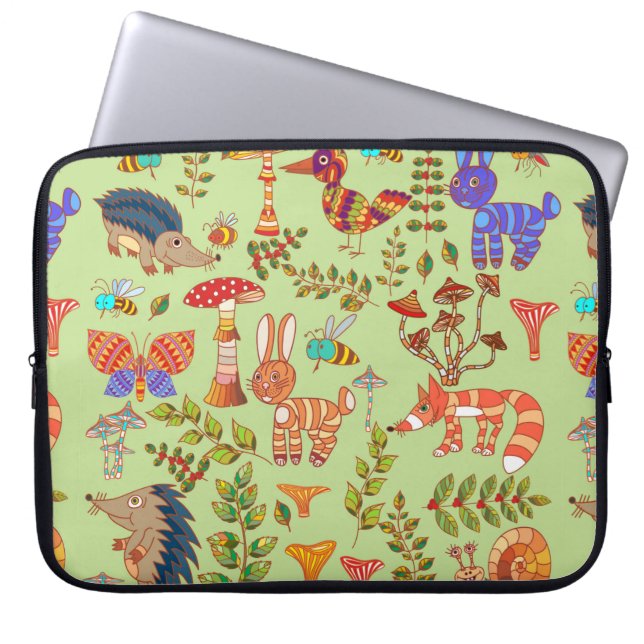 Capa Para Notebook Imagem da vida da floresta. Flora e fauna. Vinta (Frente)