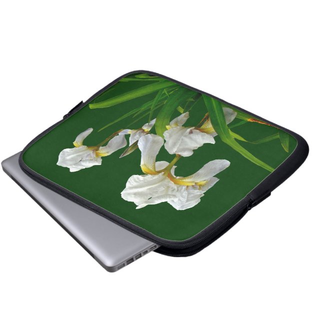 Capa Para Notebook Iris Blossomas Brancos (Frente Inferior)