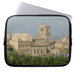 Capa Para Notebook Itália, Sicília, Enna, Vista da Cidade a partir de