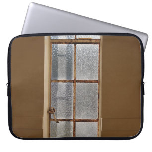 CAPA PARA NOTEBOOK JANELA DE 8 PAINÉIS DE VIDRO LIMPO FECHADO