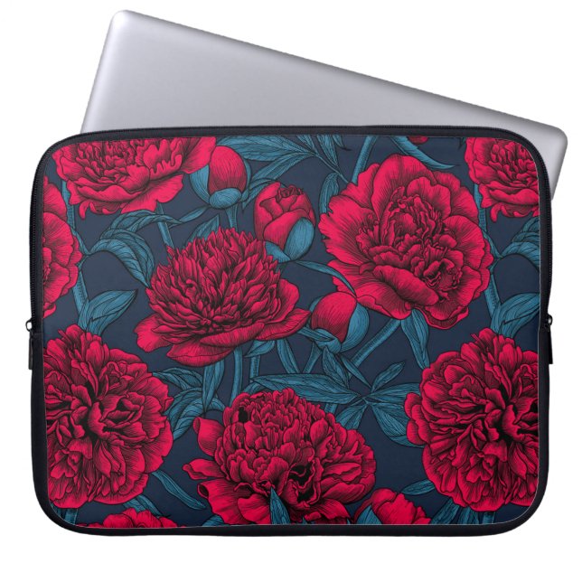 Capa Para Notebook Jardim de peônia vermelha em azul escuro (Frente)