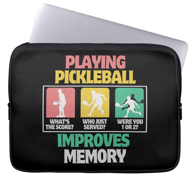 Capa Para Notebook Jogando Pickleball Melhora a Memória (Frente)