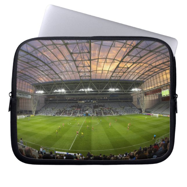 Capa Para Notebook Jogo de futebol, Forsyth Barr Stadium, Dunedin (Frente)