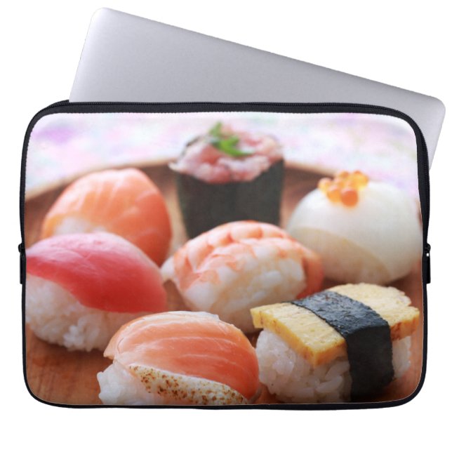 Capa Para Notebook Kawaii Sushi Harmony – Laptop Sleeve by SUSHIMI (Frente)