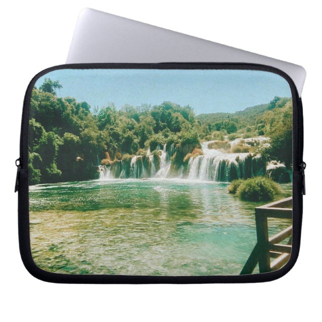 Capa Para Notebook Krka Waterfall - Parque Nacional de Krka - Croácia (Frente)