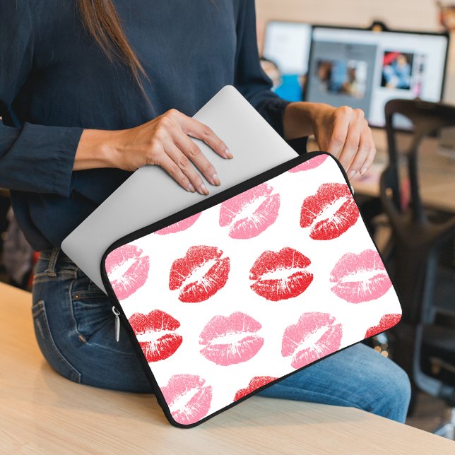 Capa Para Notebook Lábios Vermelhos e Rosa, Padrão De Lábios, Batom,  (Criador carregado)