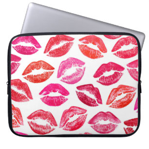 Capa Para Notebook Lábios vermelhos, fundo branco.