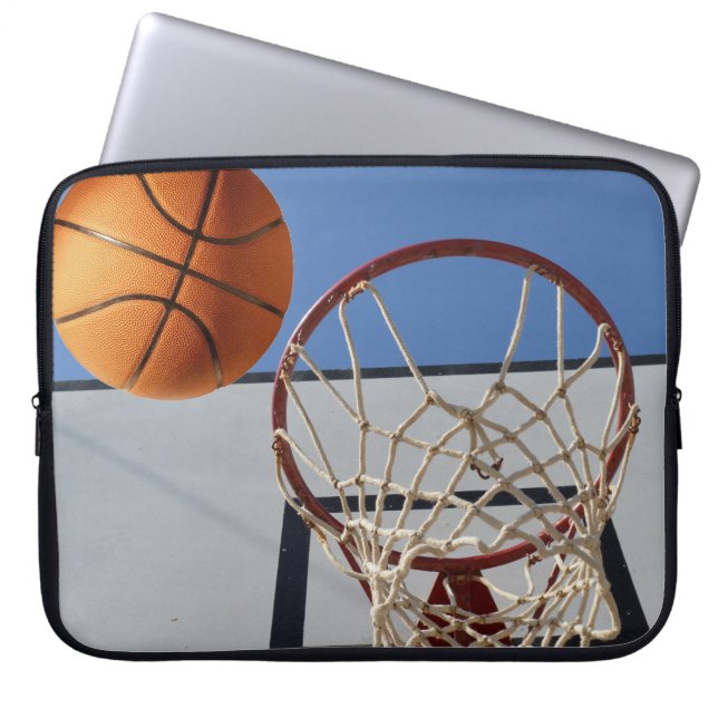 Capa Para Notebook Laranja Basquete A Ponto De Pontuação, (Frente)