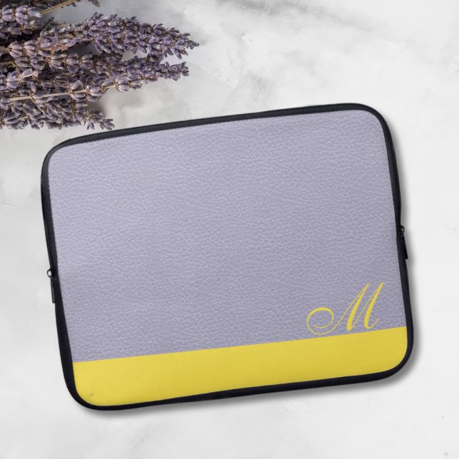 Capa Para Notebook Lavanda de Monograma Bolsa de laptop Elegante Amar (a lovely lavender and lemon laptop sleeve with space for your initial)