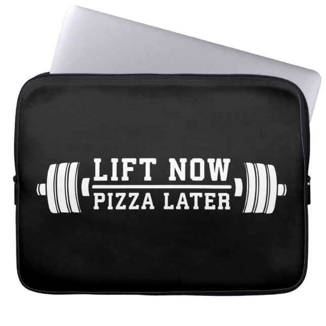 Capa Para Notebook Levante Agora, Pizza Mais Tarde, Barbell - Engraça (Frente)