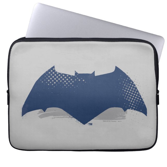 Capa Para Notebook Liga da Justiça | Símbolo Pincel e Batman de Meio- (Frente)