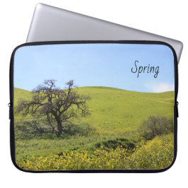 Capa Para Notebook Linda encosta selvagem Oaks em Primavera