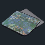 Capa Para Notebook Lírios de Claude Monet, Flores Vintage<br><div class="desc">Lírios (1916), por Claude Monet. Water Lily é uma pintura floral de arte impressionista vintage. Jardim de flores da primavera Monet em Giverny, França. Esta paisagem é uma das muitas variações das pinturas de lírio-d'água que Monet pintou por seu lago. Sobre o artista: Claude Monet (1840-1926) foi o fundador do...</div>