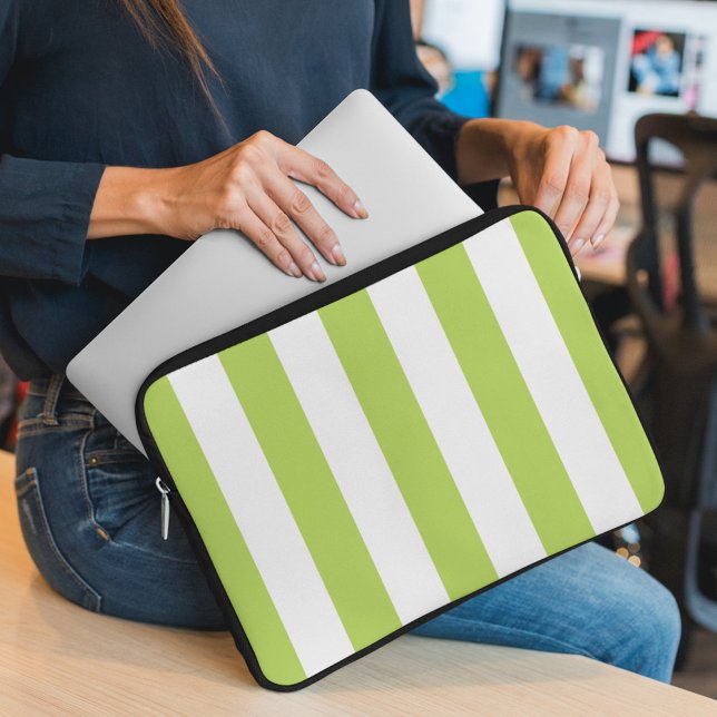 Capa Para Notebook Listras Verdes, Listras Brancas, Padrão Lachado (Criador carregado)