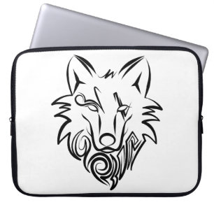 Capa Para Notebook Lobo Tribal Negro e Branco