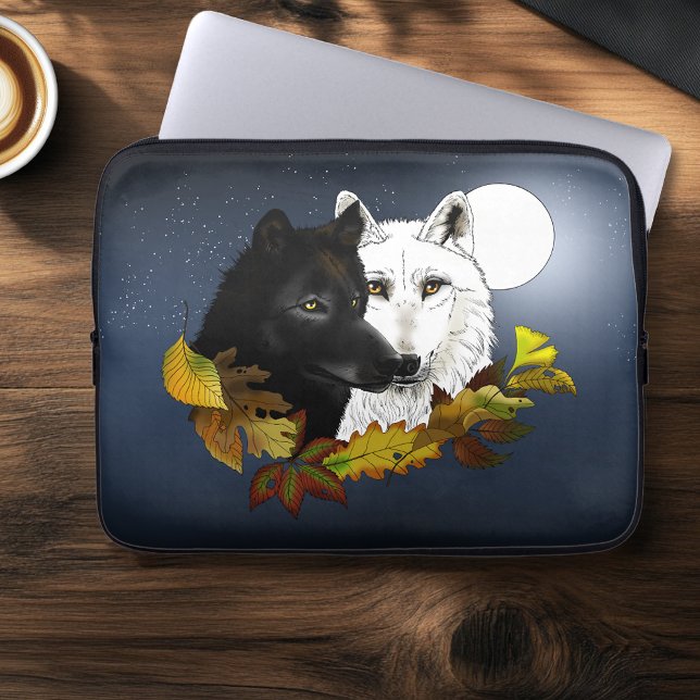 Capa Para Notebook Lobos Preto Branco Luar Folhas de Outono (Criador carregado)