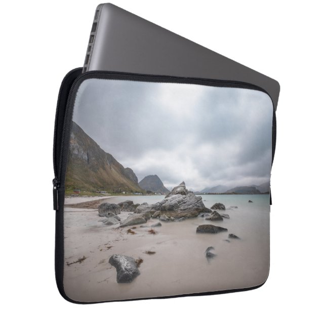 Capa Para Notebook Lofoten Ramberg Beach (Frente Esquerda)