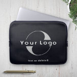 Capa Para Notebook Logotipo comercial na Black White, Clean marca Com<br><div class="desc">Logotipo personalizado na Bolsa de laptop mínima limpa. Adicione seu logotipo e texto.</div>