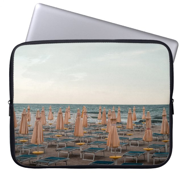 CAPA PARA NOTEBOOK LOTE DE UMBRELLA ROWN (Frente)