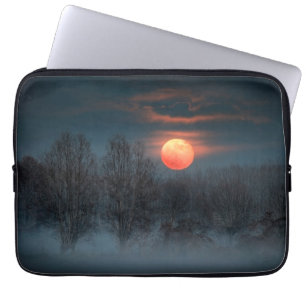 Capa Para Notebook Lua Cheia Novembro em Scalenghe, Itália